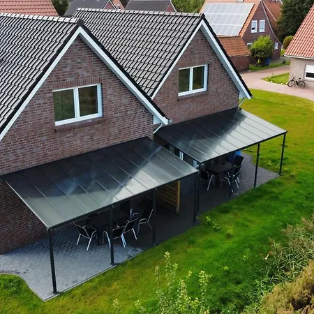 Am Seedeich Holiday home Emden